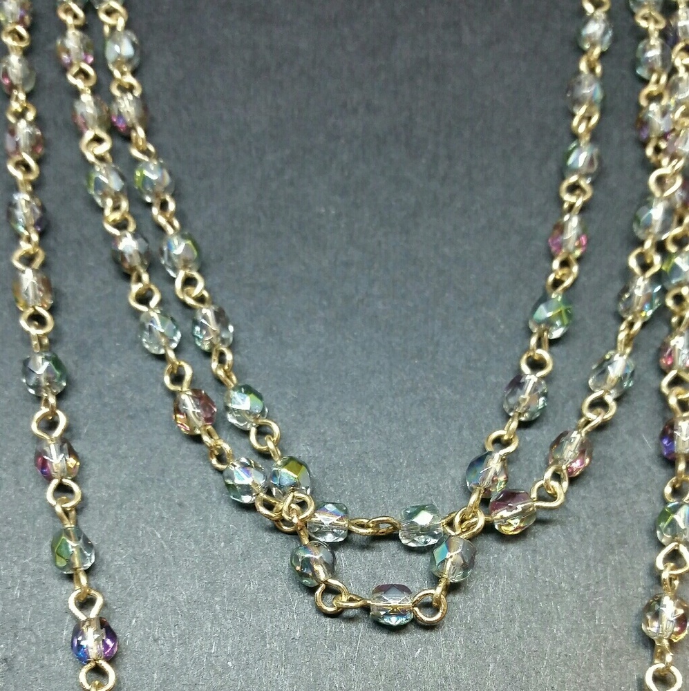 Women's necklace